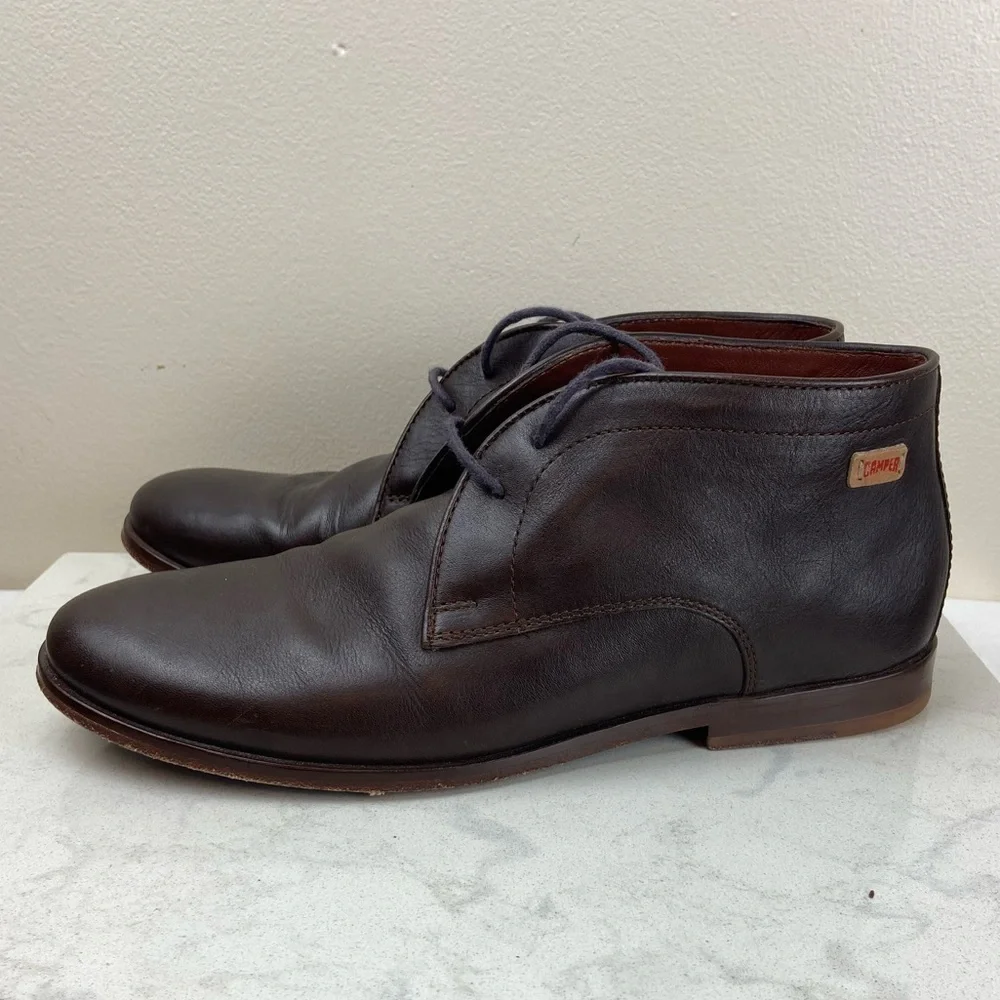 CAMPER WOMENS CHUCKA LACE UP BOOTS